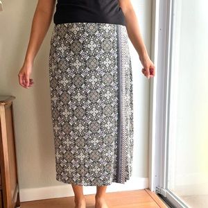 JJill knit pull on maxi skirt NWT